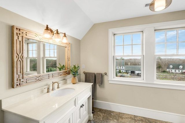 222 High Rd, Newbury, MA 01951