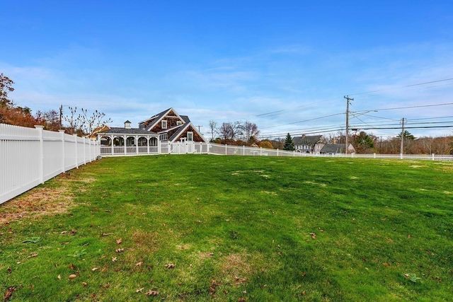 222 High Rd, Newbury, MA 01951