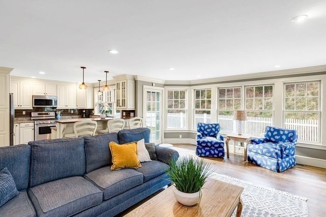 222 High Rd, Newbury, MA 01951