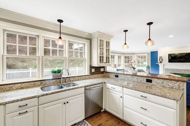 222 High Rd, Newbury, MA 01951