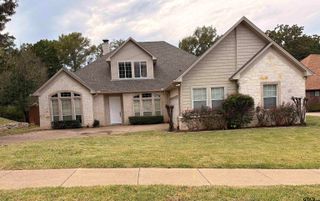 7605 Deer Ridge Lane, Tyler, TX 75703