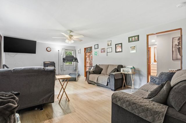 483 Federal St, Montague, MA 01351