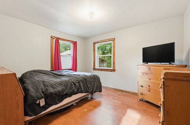 483 Federal St, Montague, MA 01351