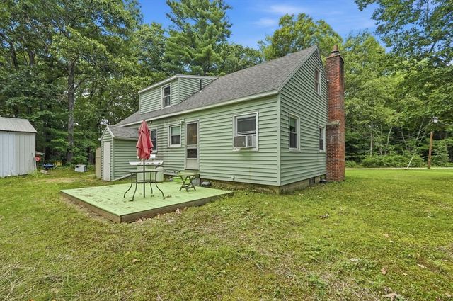 483 Federal St, Montague, MA 01351