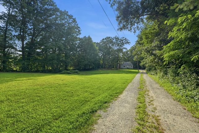 483 Federal St, Montague, MA 01351