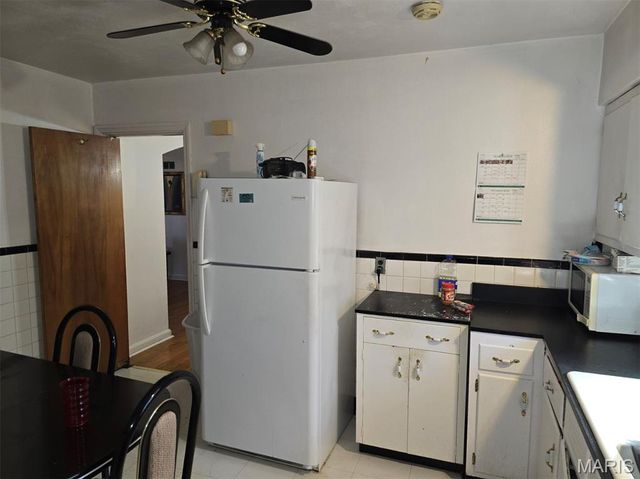 7126 Forest Hill Drive, St Louis, MO 63121