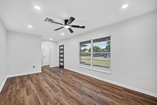 4310 Jorns Street, Houston, TX 77045