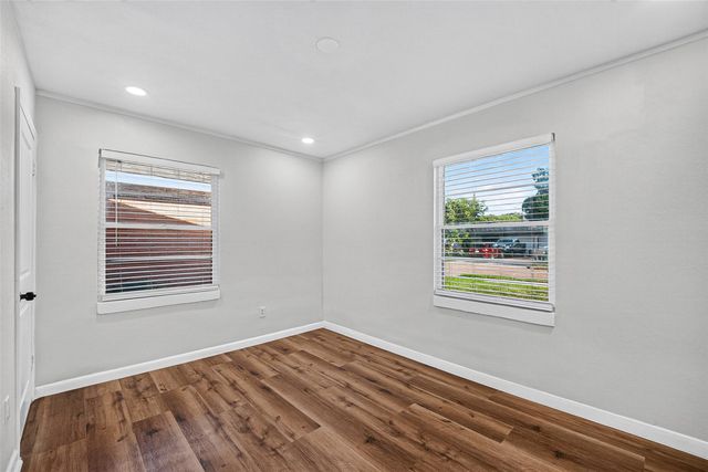 4310 Jorns Street, Houston, TX 77045