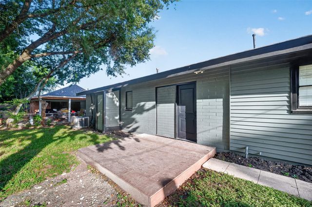 4310 Jorns Street, Houston, TX 77045