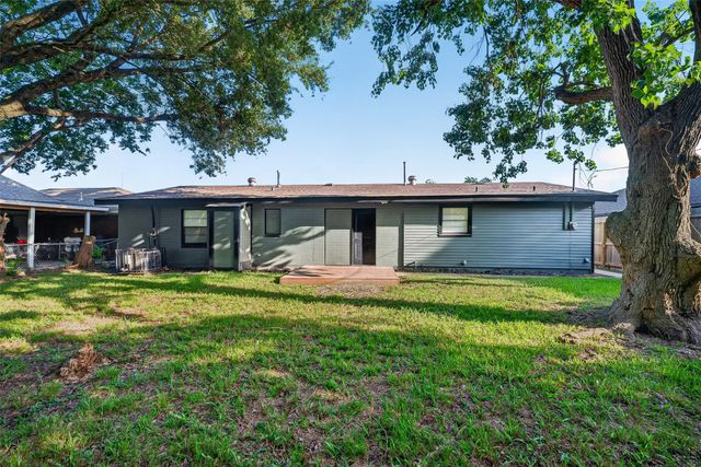 4310 Jorns Street, Houston, TX 77045