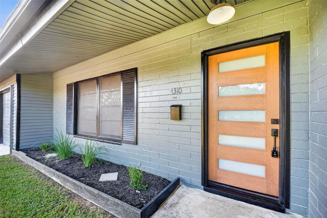 4310 Jorns Street, Houston, TX 77045