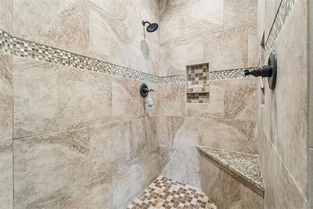 4 Raymond Road, Shawnee, OK 74801