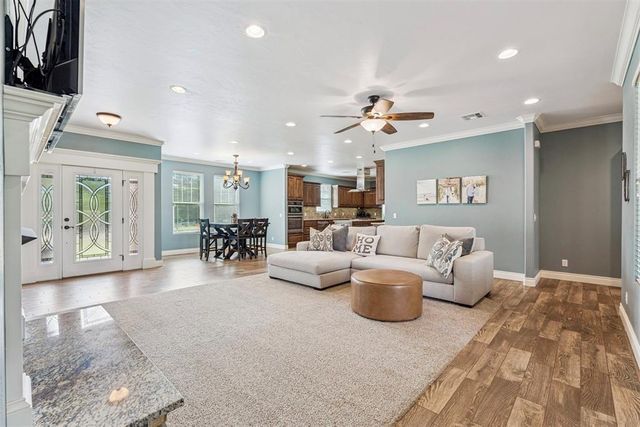 4 Raymond Road, Shawnee, OK 74801