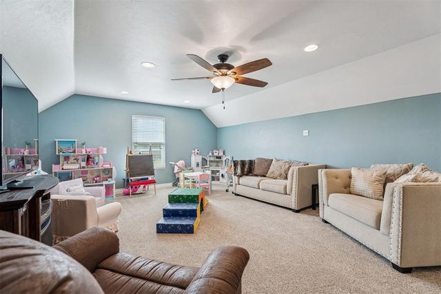 4 Raymond Road, Shawnee, OK 74801