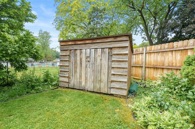 1520 Edington Street, Portage, MI 49024