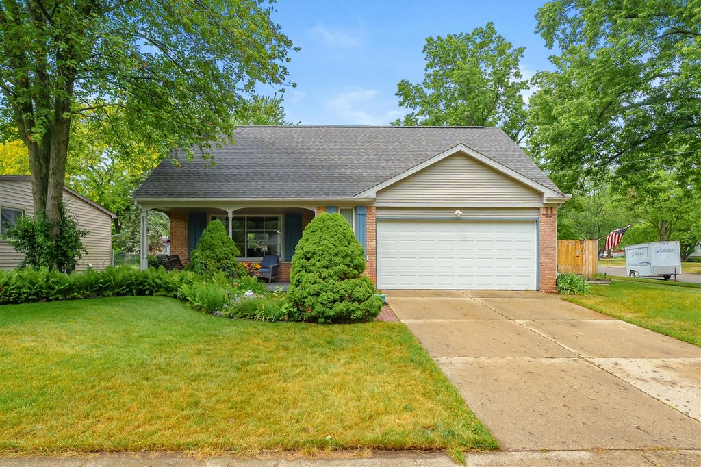 1520 Edington Street, Portage, MI 49024