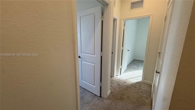 679 SE 13th St Circle, Homestead, FL 33034