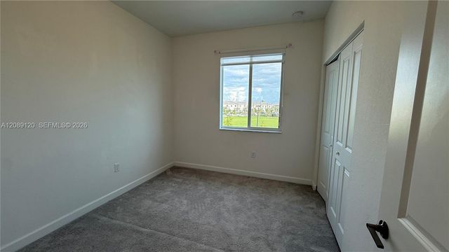 679 SE 13th St Circle, Homestead, FL 33034