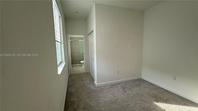 679 SE 13th St Circle, Homestead, FL 33034
