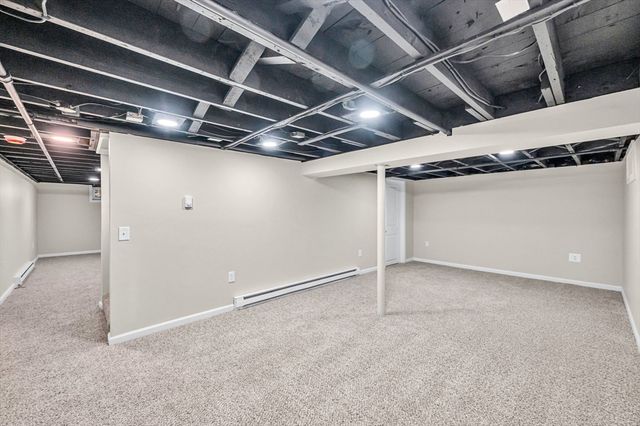 97 Parallel St, Springfield, MA 01104