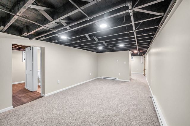 97 Parallel St, Springfield, MA 01104