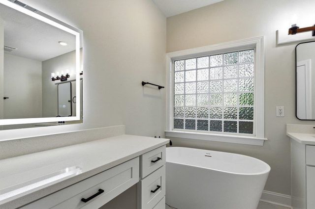 216 Greenwich Dr., Conway, SC 29526