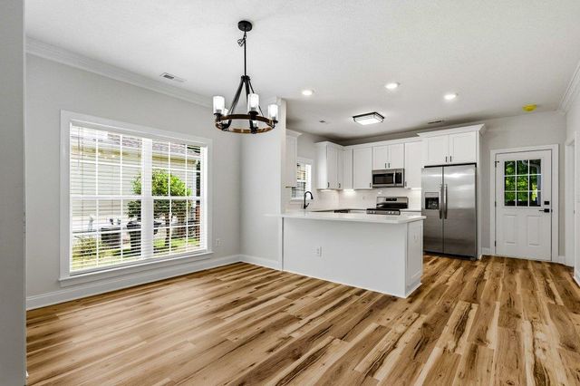 216 Greenwich Dr., Conway, SC 29526