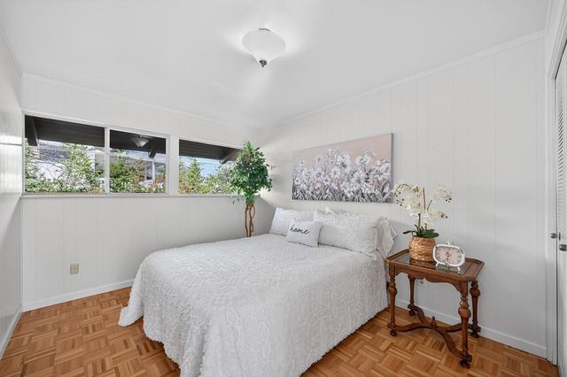 3060 Knollwood Dr, Cameron Park, CA 95682