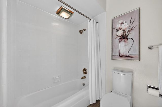 3060 Knollwood Dr, Cameron Park, CA 95682