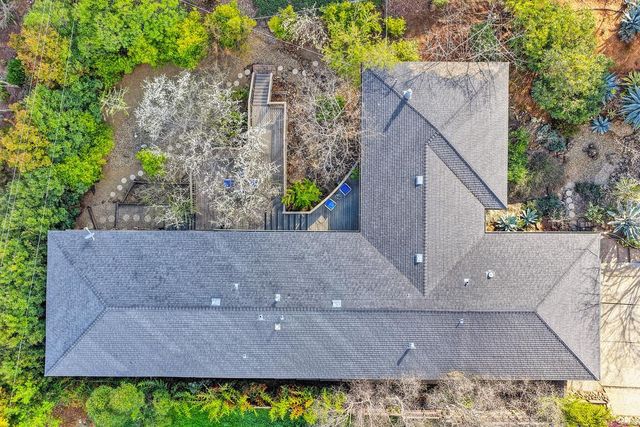 3060 Knollwood Dr, Cameron Park, CA 95682