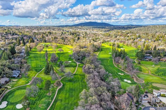 3060 Knollwood Dr, Cameron Park, CA 95682