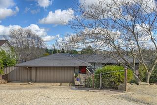 3060 Knollwood Dr, Cameron Park, CA 95682