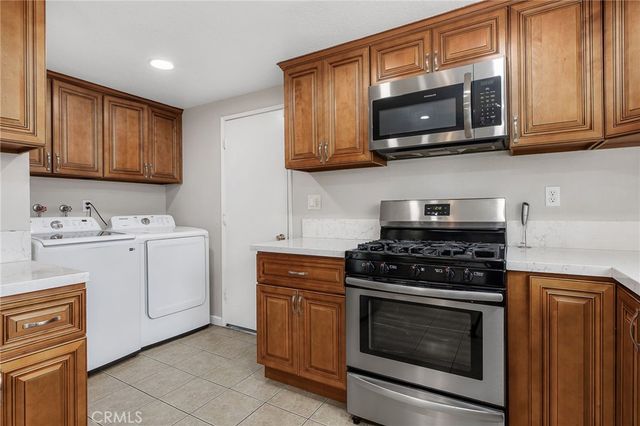 2132 Trafalgar, Riverside, CA 92506