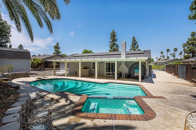 2132 Trafalgar, Riverside, CA 92506