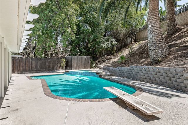 2132 Trafalgar, Riverside, CA 92506