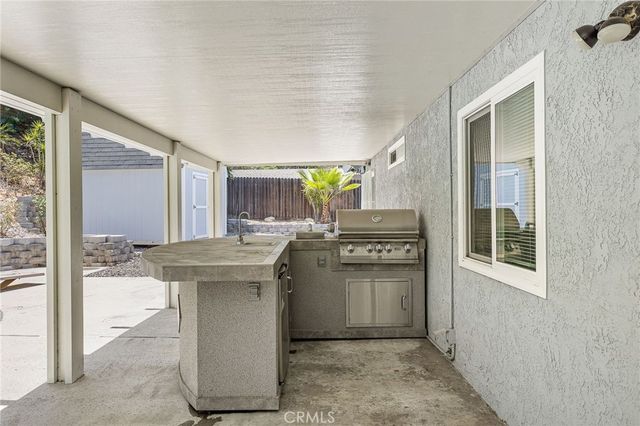 2132 Trafalgar, Riverside, CA 92506