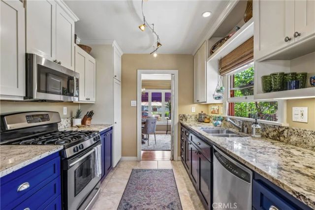 3721 Falcon Avenue, Long Beach, CA 90807