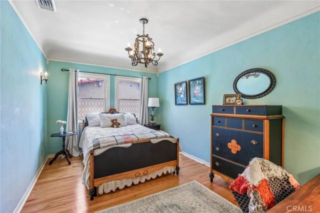 3721 Falcon Avenue, Long Beach, CA 90807