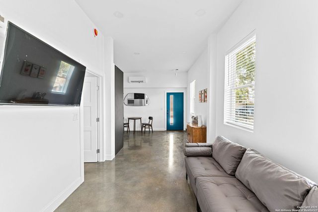 316 Toledo St, San Antonio, TX 78203