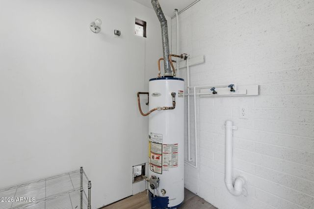 2134 E BECK Lane, Phoenix, AZ 85022