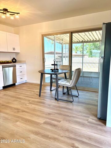 2134 E BECK Lane, Phoenix, AZ 85022