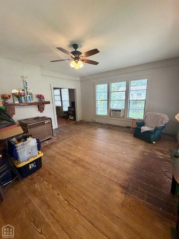 301 W Ruby, Paragould, AR 72450