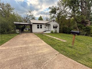 1011 N Pine, Harrison, AR 72601