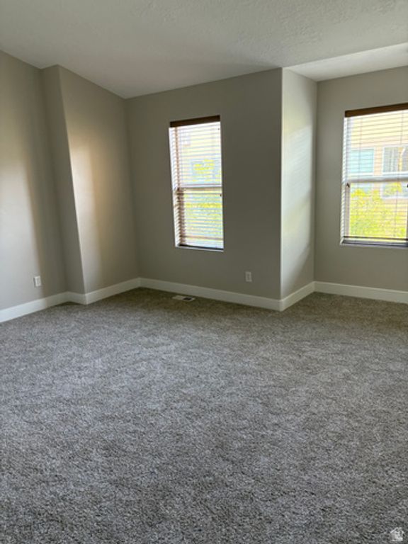 Image 23 of property listing at 162 W BARRY LINKS WAY, South Salt Lake, UT 84115