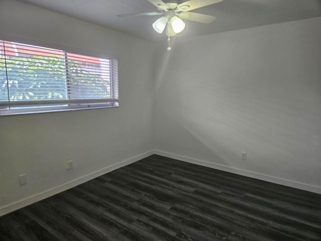 3591 Inverrary Drive 203, Lauderhill, FL 33319