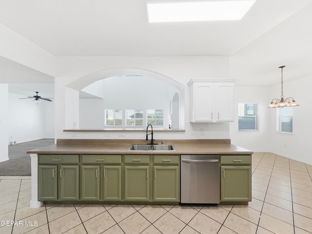 12753 TIERRA MINA Drive, El Paso, TX 79938