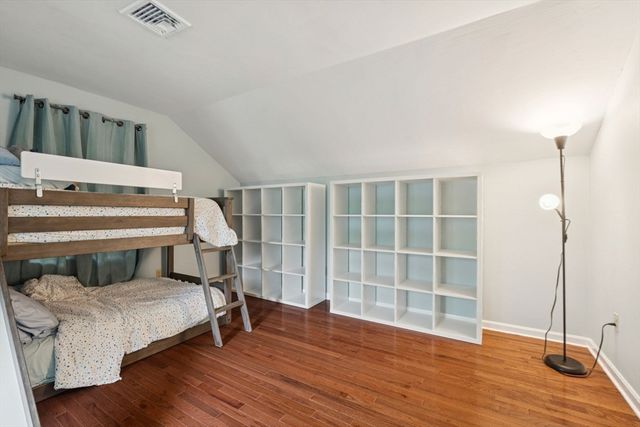 20 Murdock Rd, Stoneham, MA 02180