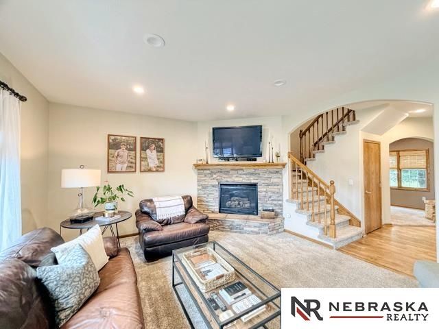 10708 S 214th Street, Gretna, NE 68028