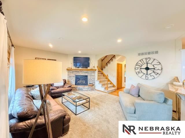 10708 S 214th Street, Gretna, NE 68028
