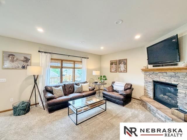 10708 S 214th Street, Gretna, NE 68028